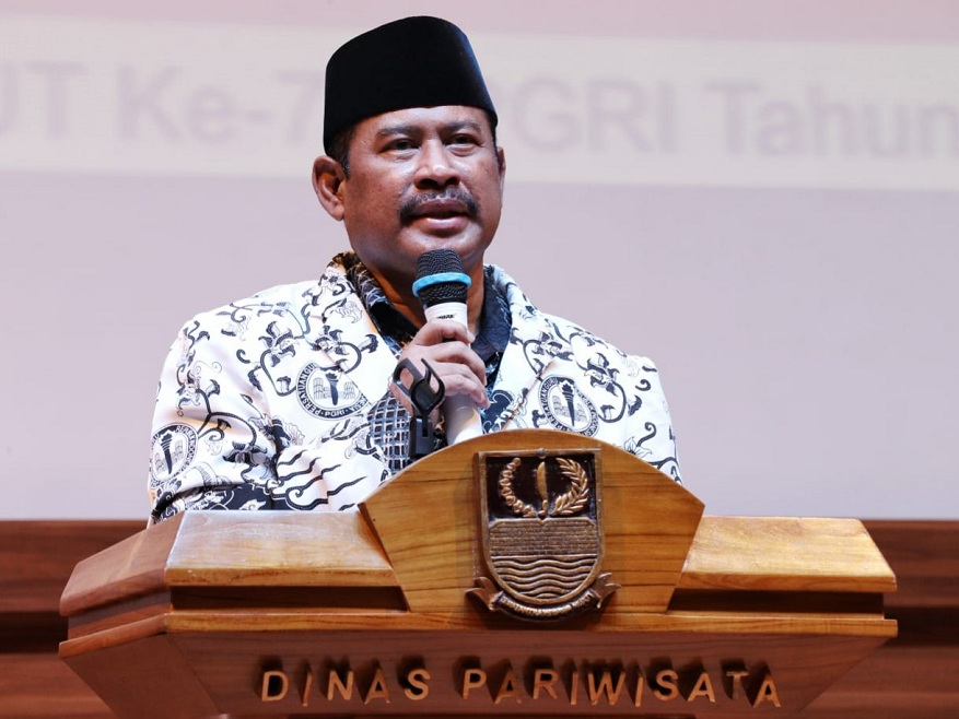 Plt Bupati Bekasi Tegaskan Bangun Sekolah Rusak Menjadi Program Prioritas