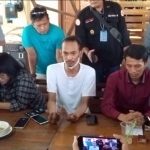 Diduga Penguasa Karawang Tawarkan Uang Rp. 100 Juta Minta Damai Terhadap Wartawan Yang Diculik Dan Dianiaya